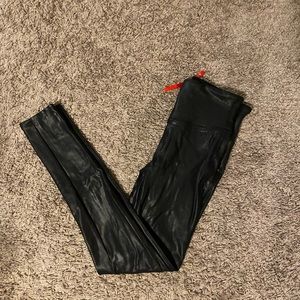 Spanx faux leather leggings size small.